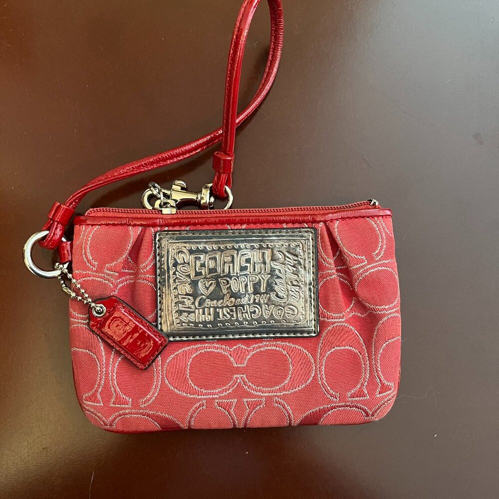 Coach Poppy Wristlet